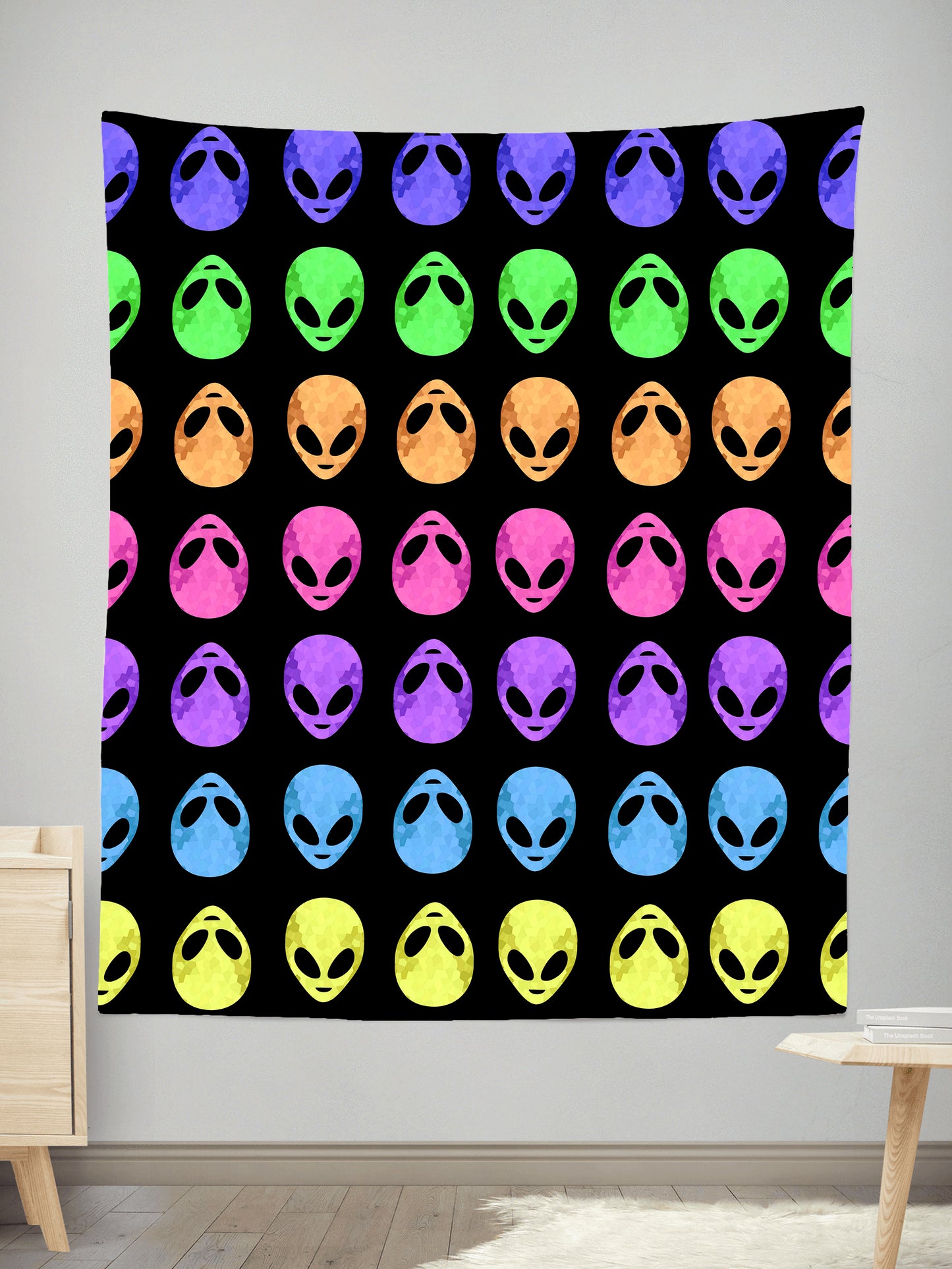 Alien Pattern Tapestry, Sartoris Art, | iEDM