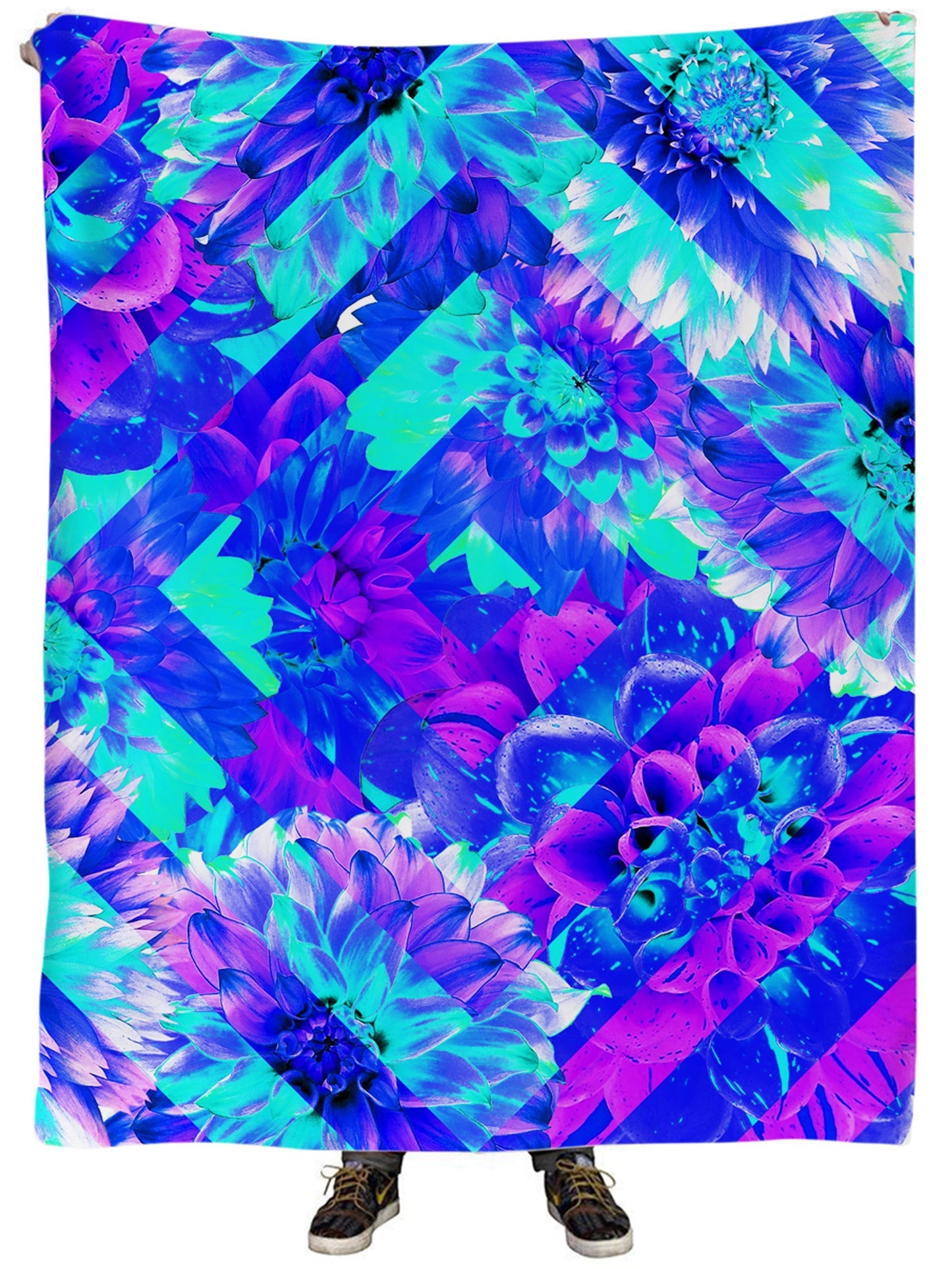 Noctum X Truth Diamond Dhalia Plush Blanket - iEDM