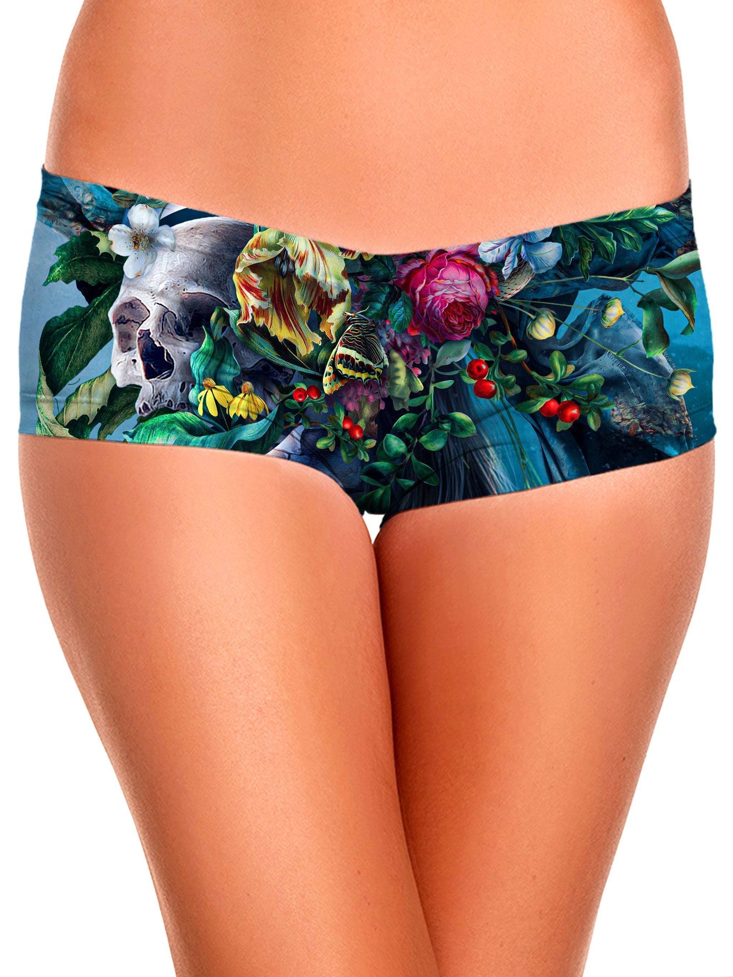 Live and Die Crop Top and Booty Shorts Combo, Riza Peker, | iEDM