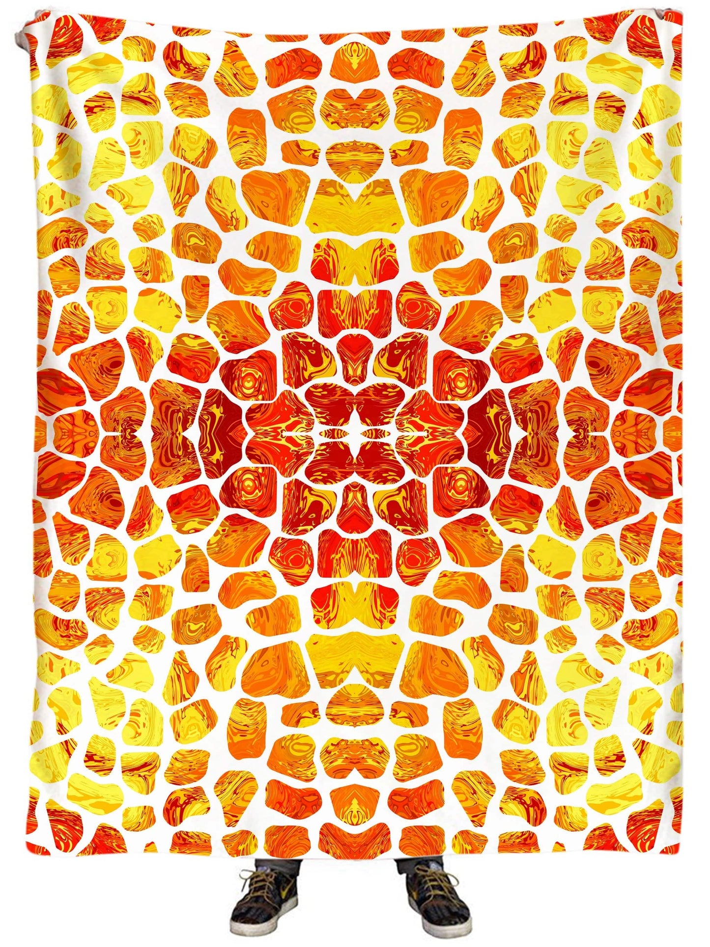 Giraffe Pattern Plush Blanket, Sartoris Art, | iEDM