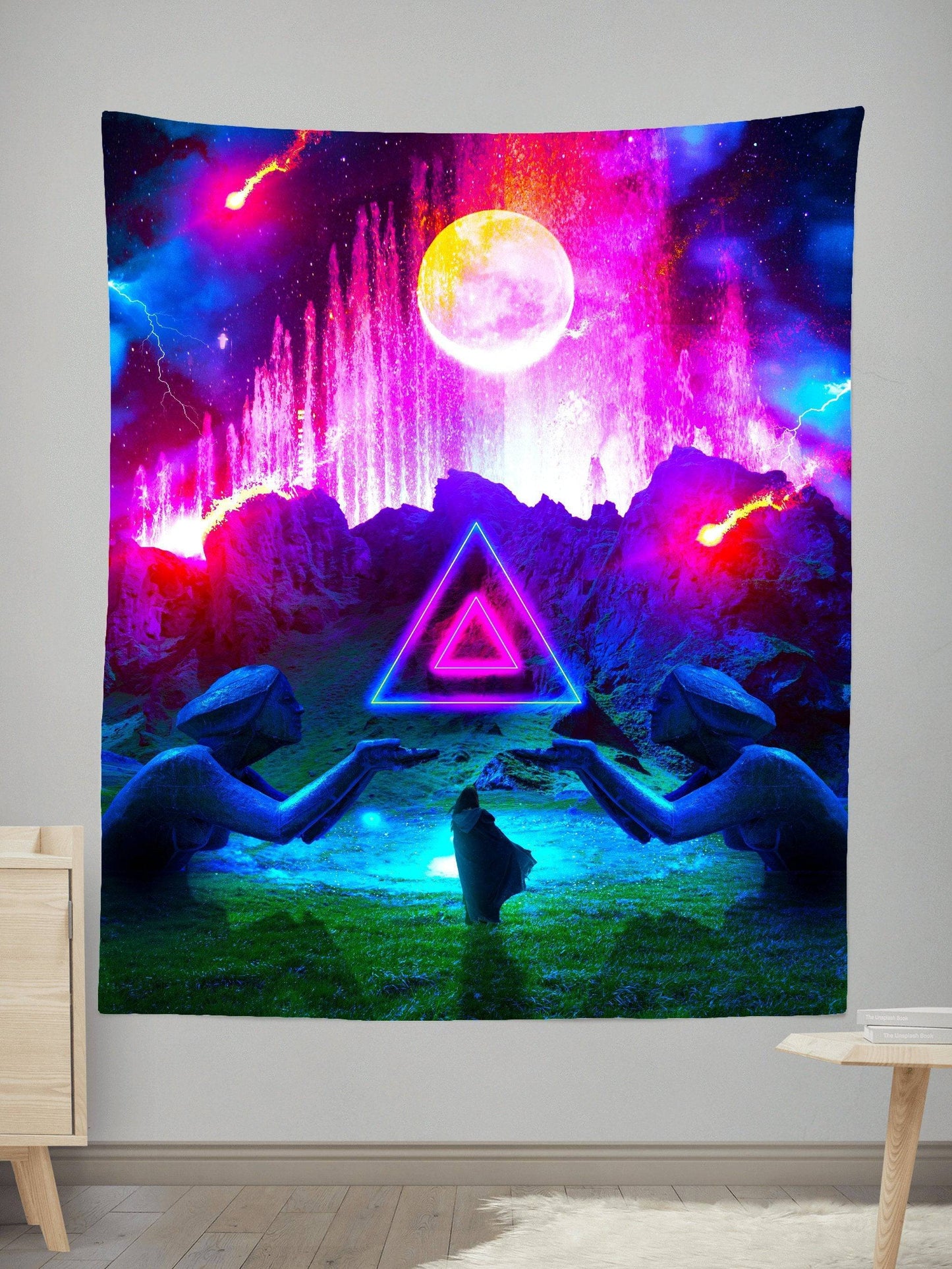 Fountain Tapestry, Think Lumi, | iEDM