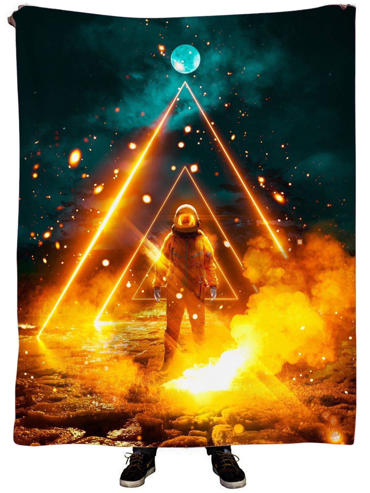 Golden Plush Blanket, Think Lumi, | iEDM