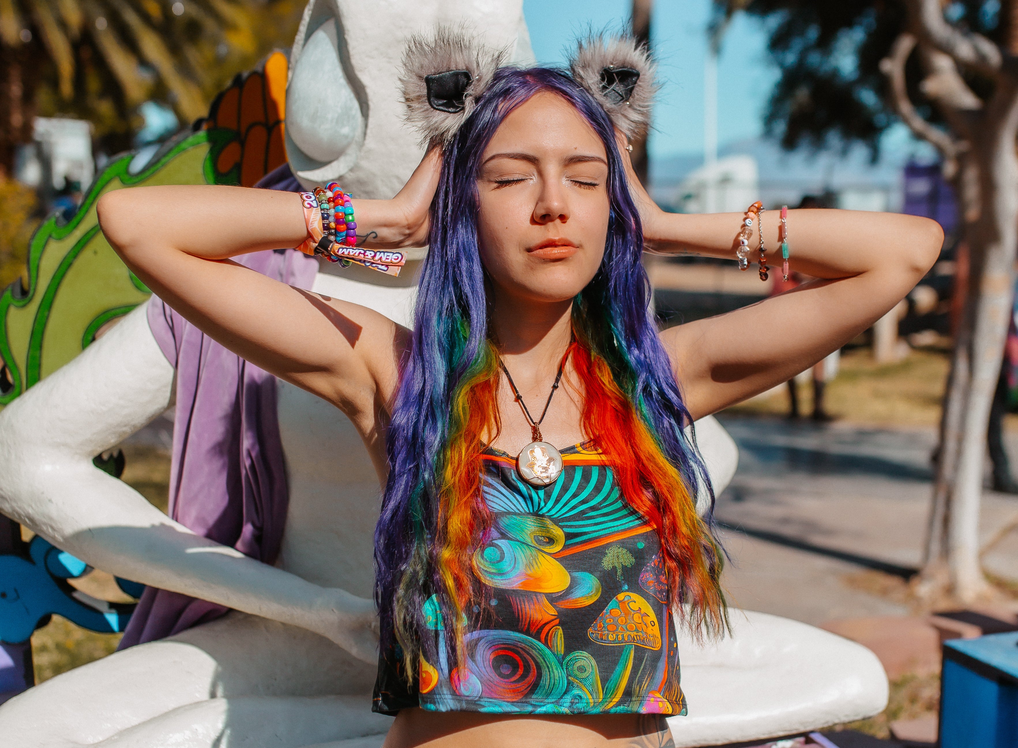 Top 10 Womenβs Rave-Wear To Spice Up Your Spring Wardrobe | iEDM