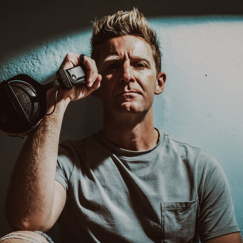 [LISTEN] Finn Forte Channels Pure Club Nostalgia On 'NYE 1999 (Hold Me Like It’s 1999)'