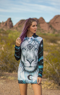 Svenja Jodicke - Lion Galaxy Hoodie Dress
