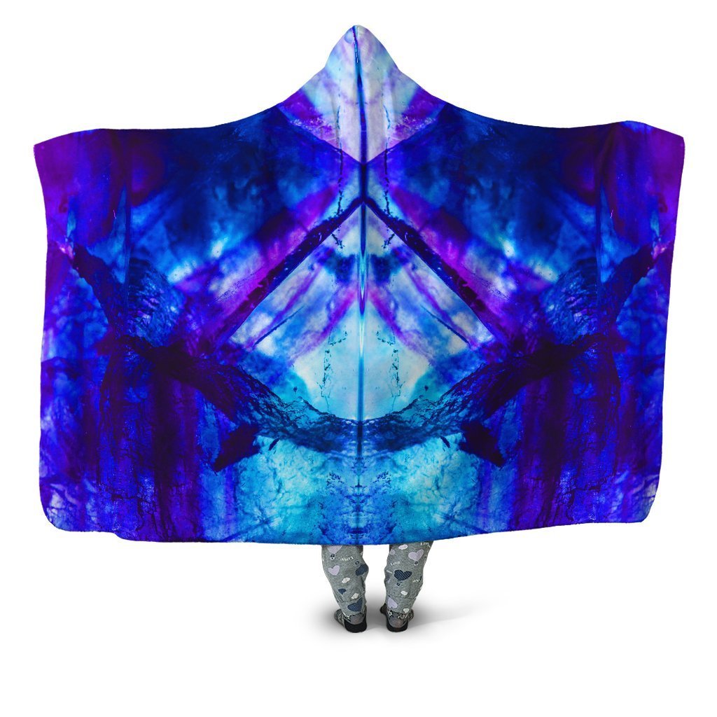 Noctum X Truth Violet Night Hooded Blanket - iEDM