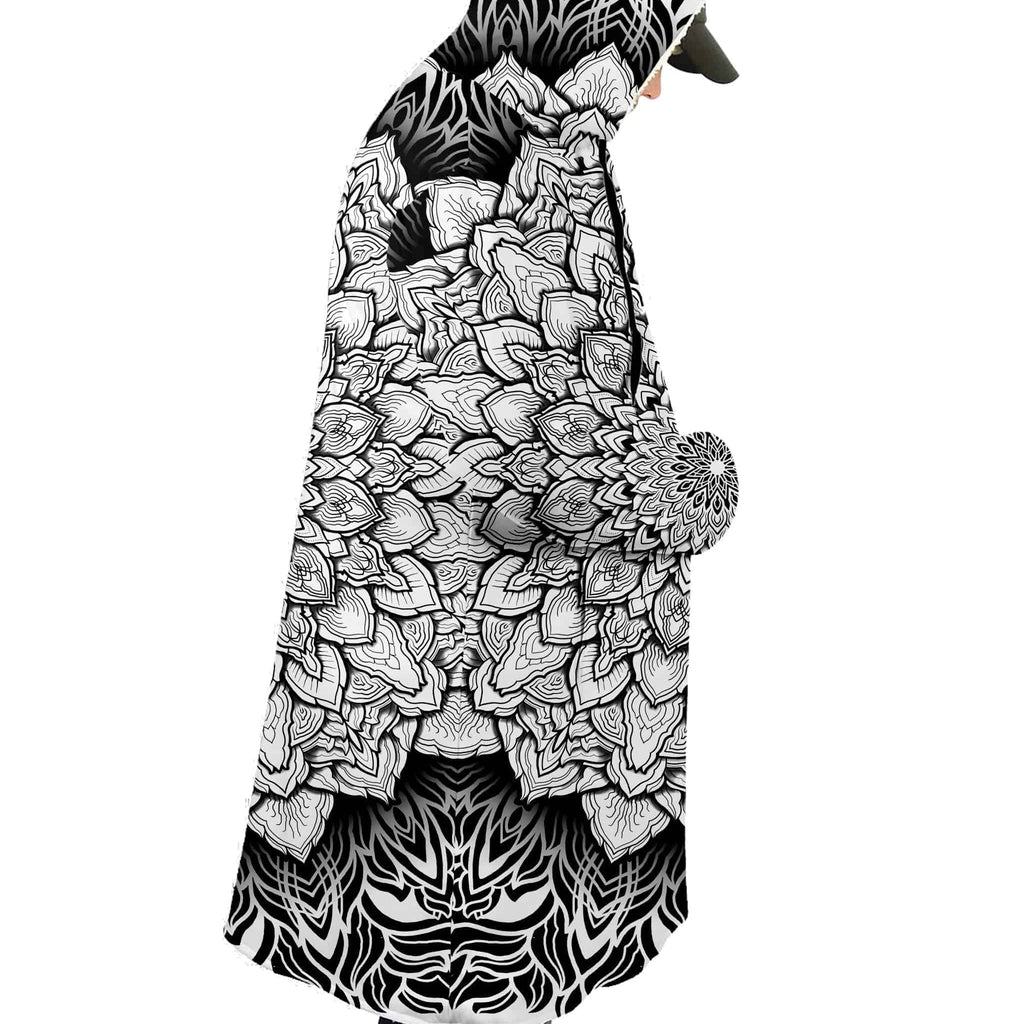 Mandala Glow Cloak, Set 4 Lyfe, | iEDM