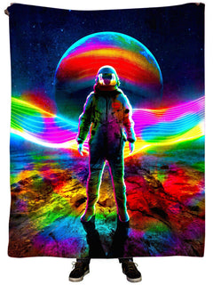 Think Lumi - Wavey Plush Blanket