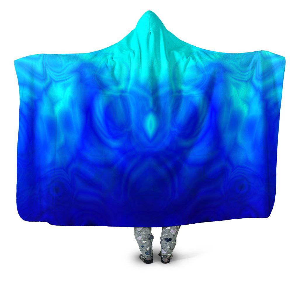 Energy Flow Hooded Blanket, Yantrart Design, | iEDM