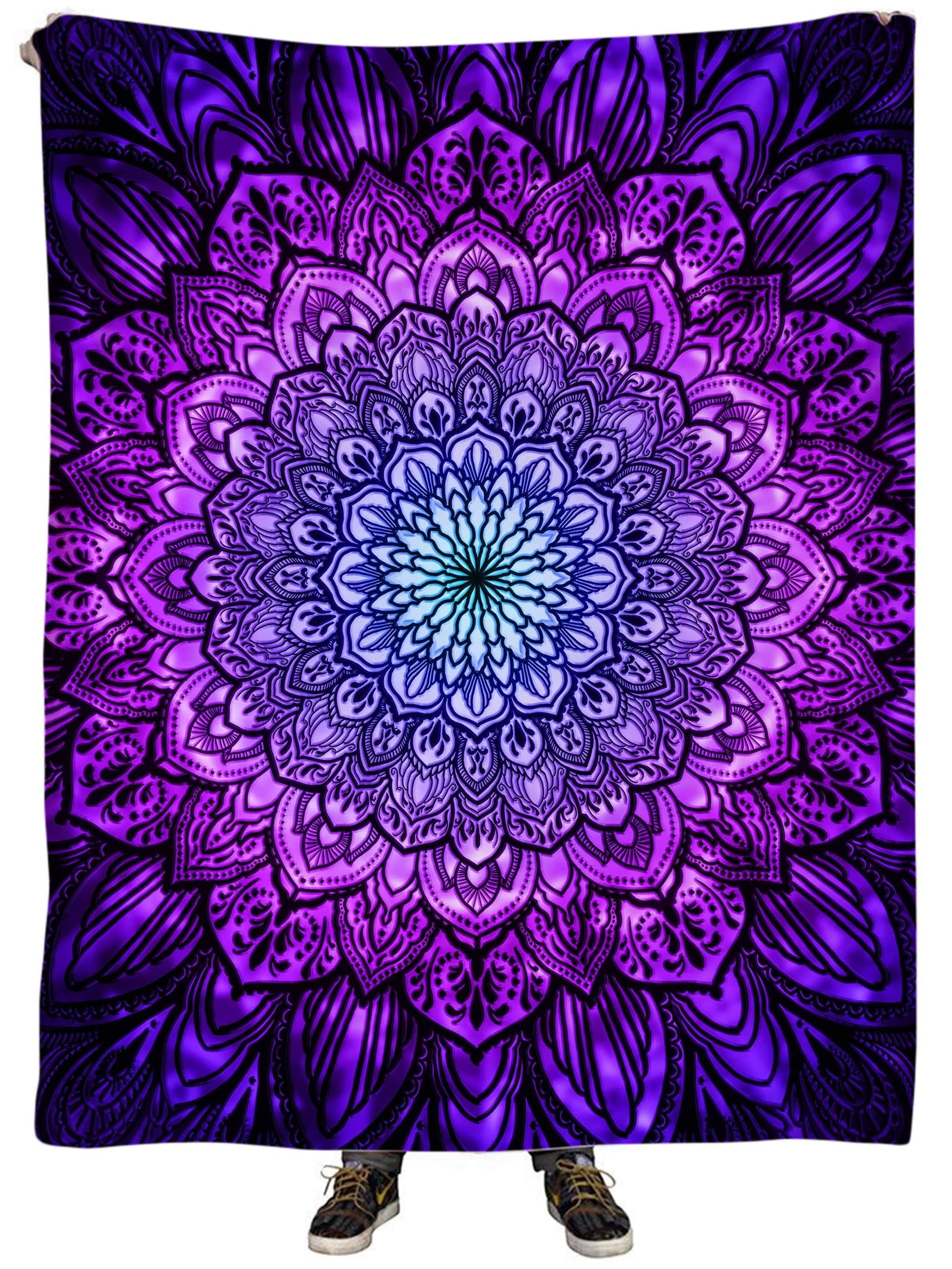 Ornate Mandala Purple Plush Blanket, Yantrart Design, | iEDM